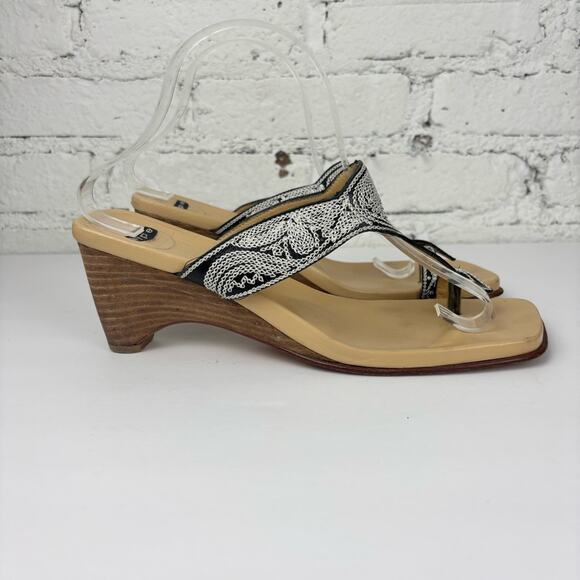 Vintage Y2K Hype Embroidered Wedge Heel Sandals - Picture 4 of 8